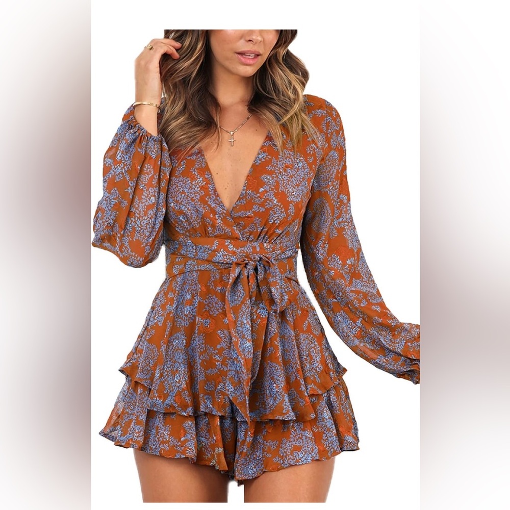 Women’s S (4-6) Floral Print Long Sleeved Jumpsuit in Rust Orange and Sky Blue